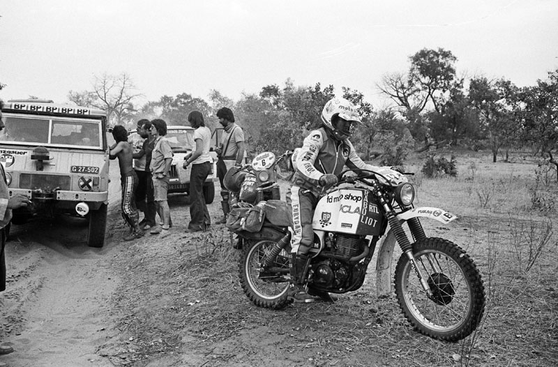 AUTO - RAID 1979 - PARIS ALGER DAKAR - PHOTO : DPPI MOTO - CYRIL NEVEU (FRA) / YAMAHA 500 XT - ACTION - WINNER